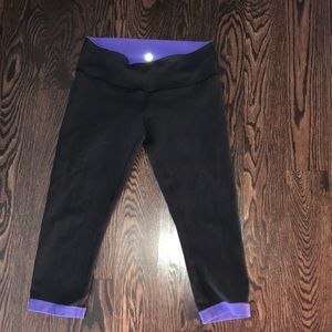 Lululemon Reversible 17” winder under